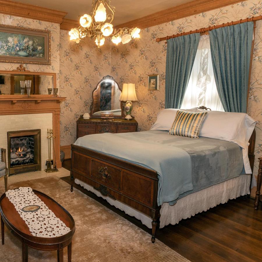 South Broadway Manor B&B - Near Fallingwater, Ohiopyle State Park, Hiking & Biking Trails Gap Scottdale Zewnętrze zdjęcie